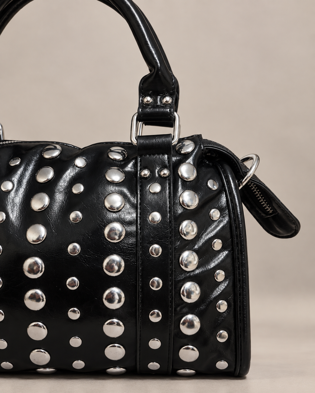 Borsa Naomi Nera